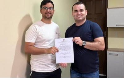 Câmara Municipal de Dona Inês empossa Assistente Legislativo aprovado em concurso público