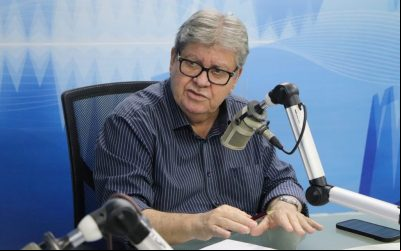 João Azevêdo diz que vai lançar nome ao Senado e projeta anúncio oficial para breve